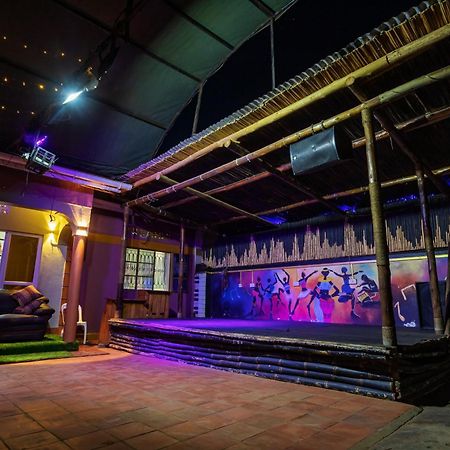 Ambrosia Heights Entebbe Hotel Екстериор снимка