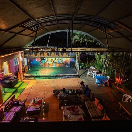 Ambrosia Heights Entebbe Hotel Екстериор снимка