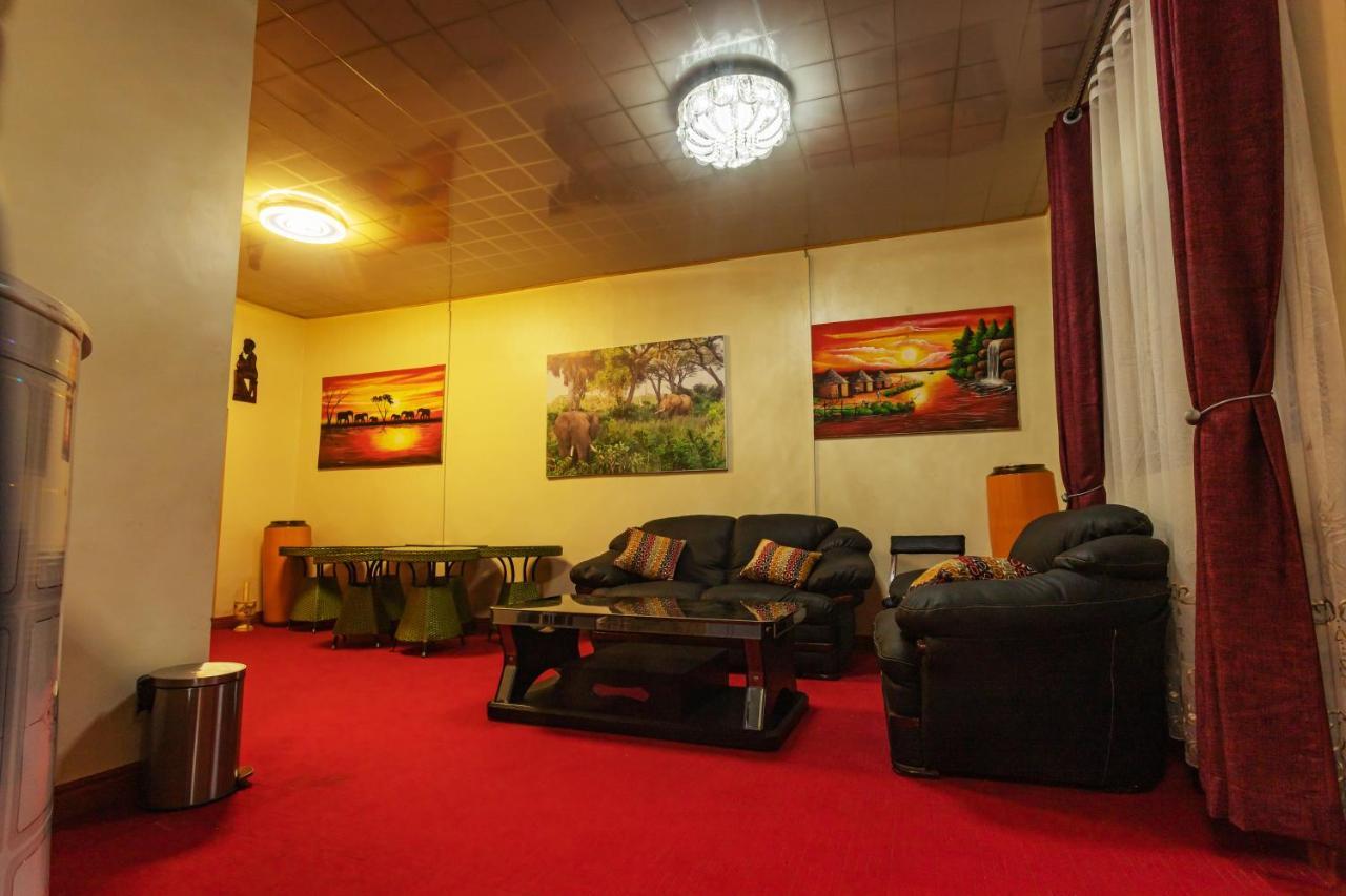 Ambrosia Heights Entebbe Hotel Екстериор снимка