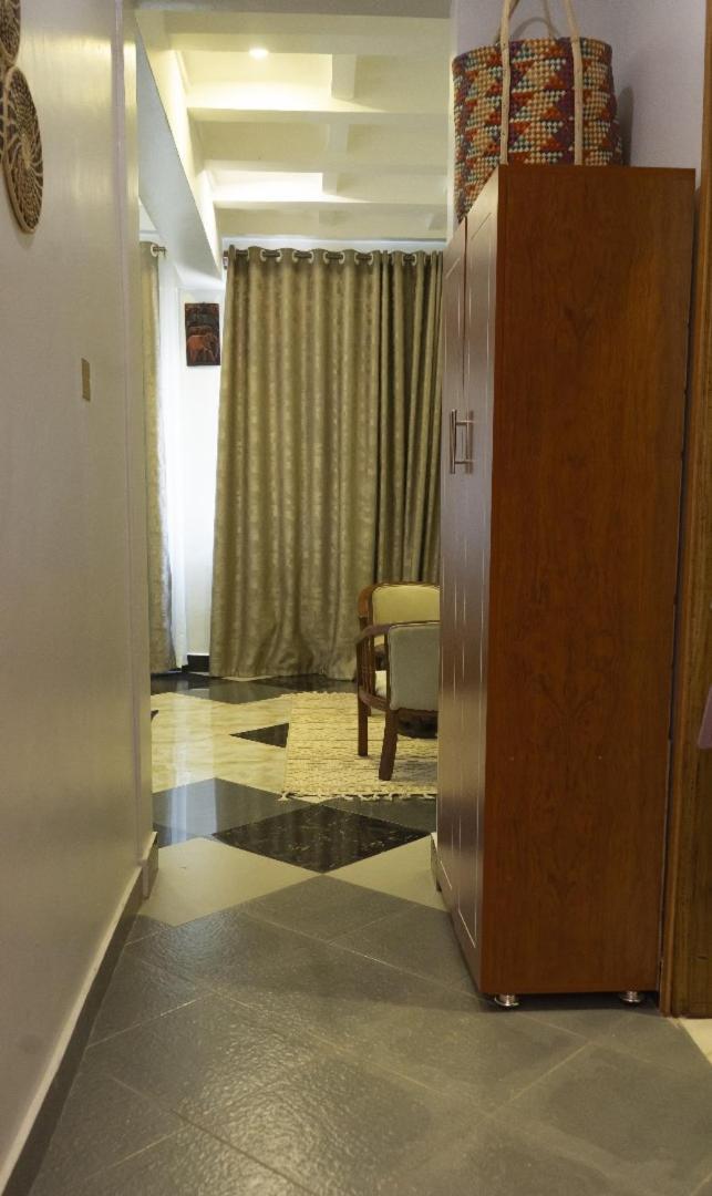 Ambrosia Heights Entebbe Hotel Екстериор снимка